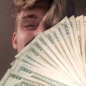 Meet your Posher, Landon